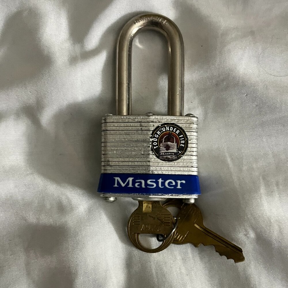 MASTER LOCK Tough Under Fire Laminated Padlock Long Shackle With Keys USED